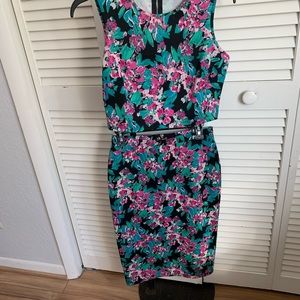 I❤️Ronson Floral Crop Top/Pencil Skirt Set